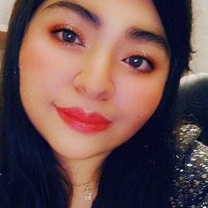 Meet your Posher, Mireya